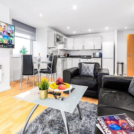 City Centre Apartment - 2 Bedroom - Secure Parking - Top Rated - 201M Birmingham Exteriör bild