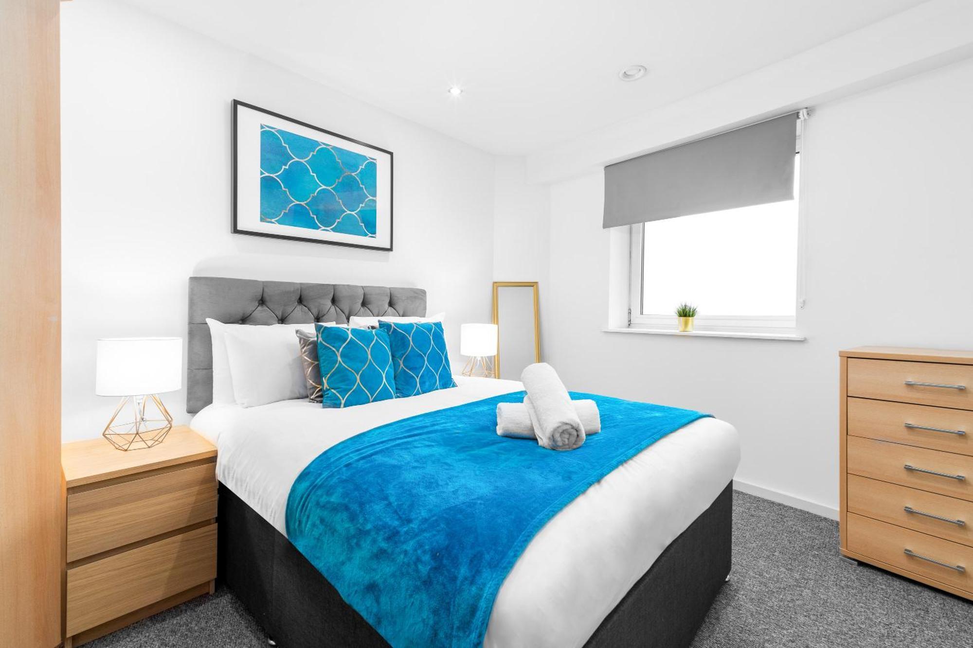 City Centre Apartment - 2 Bedroom - Secure Parking - Top Rated - 201M Birmingham Exteriör bild